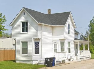 1821 Douglas Ave, Racine, WI 53402