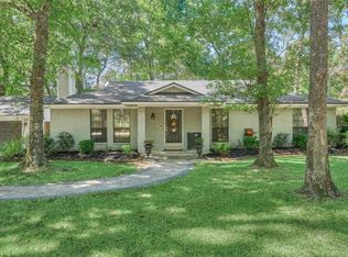 7 Creek Forest Ln, Conroe, TX 77384