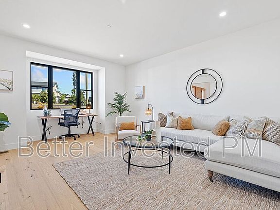 5th image of 2012 Eagle Ct