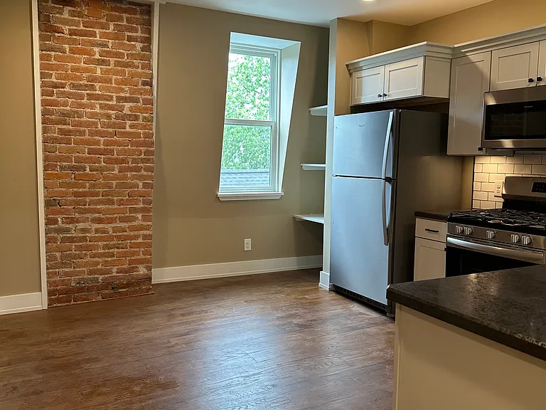 3 Fargo Ave #3 — Photo 16