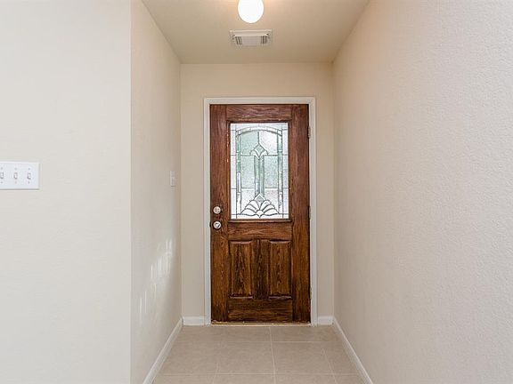 3rd image of 15506 Miller House Ln