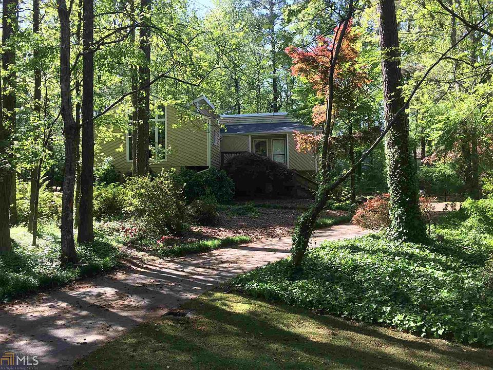 1st image of 3317 Hickory Bluff Dr