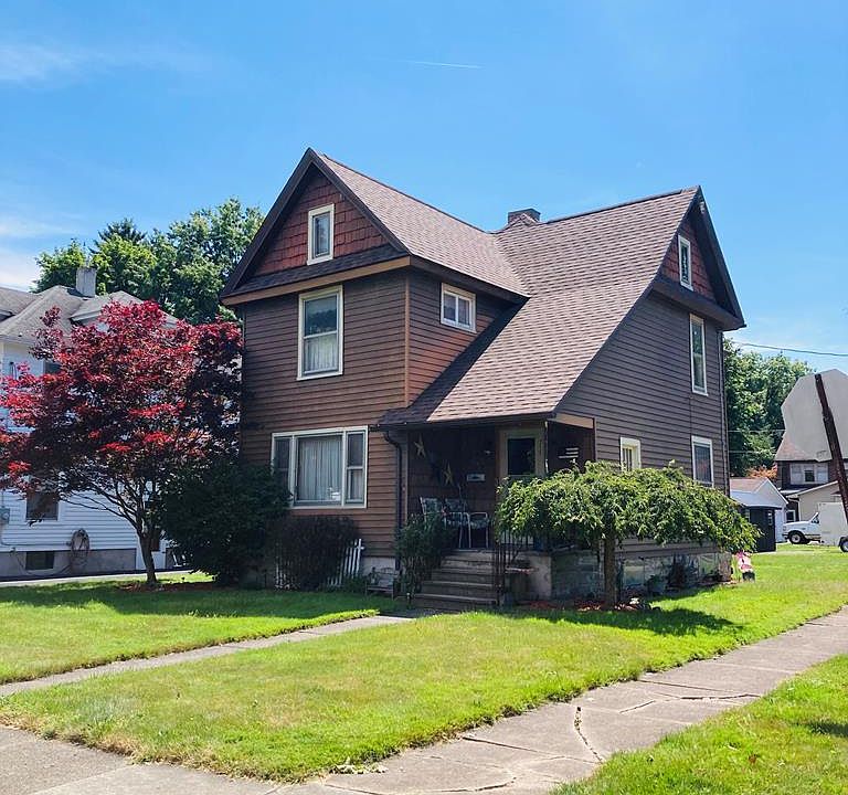 1st image of 711 Grove St