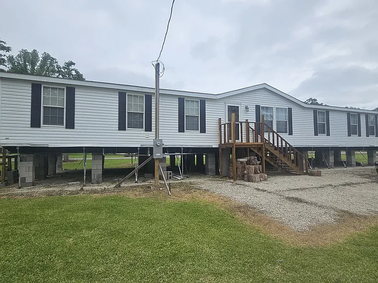 15160 Jim Mayers Rd — Photo 2