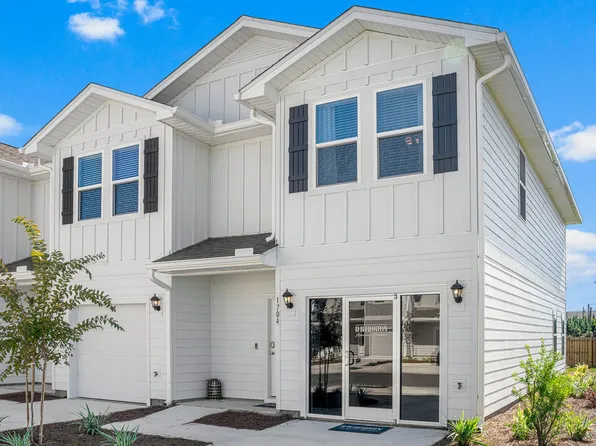 1774 Jakes Dr, Panama City, FL 32405