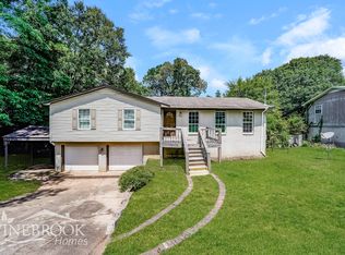 8368 Country Cir, Pinson, AL 35126