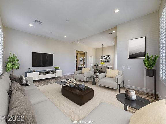 5th image of 1010 Crystal Heights Ct