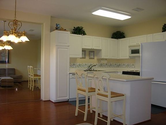 Immaculate Kitchen with Island