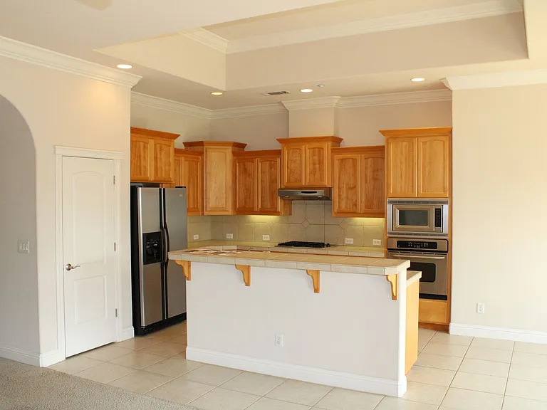 1022 Sunriver Ln — Photo 7