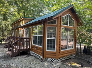 724 Monmouth Rd #14, Cream Ridge, NJ 08514