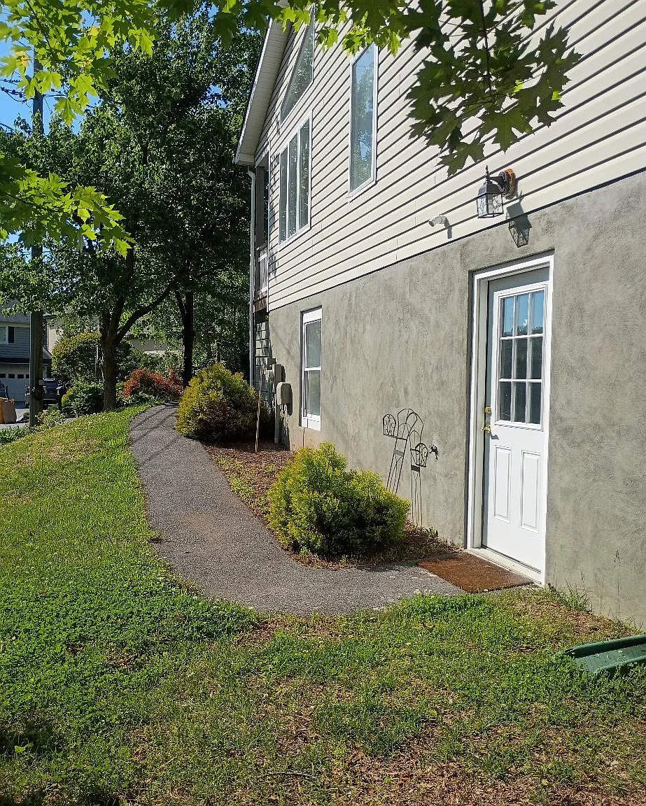1 bed, 670 sqft, $1,550 — Photo 4