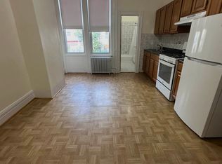 1939 Gates Ave APT 1L, Ridgewood, NY 11385