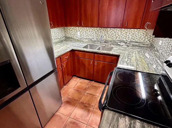 46 Puulena St APT 308, Kaneohe, HI 96744