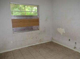 505 NE 2nd Ave, Ruskin, FL 33570