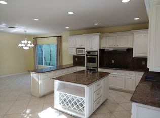 11608 Kittridge St, North Hollywood, CA 91606