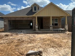 3520 Helena St, Gainesville, TX 76240