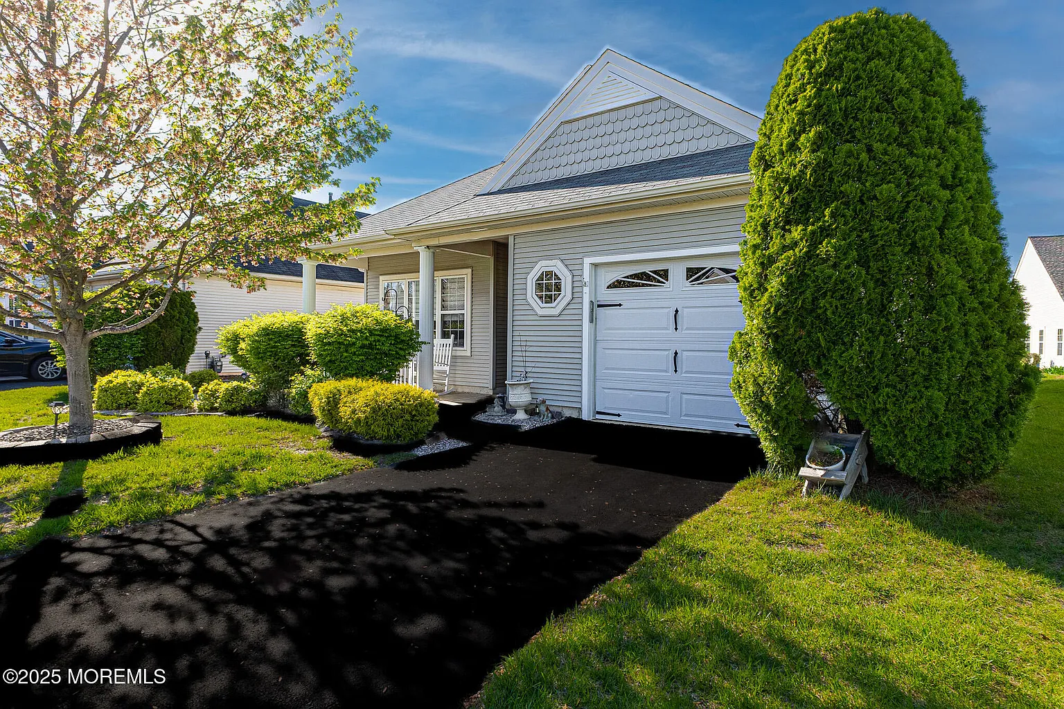 21 Florence Drive photo 1