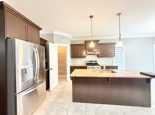 875 Longworth Road London, 875 Longworth Rd, London, ON N6K 0B8