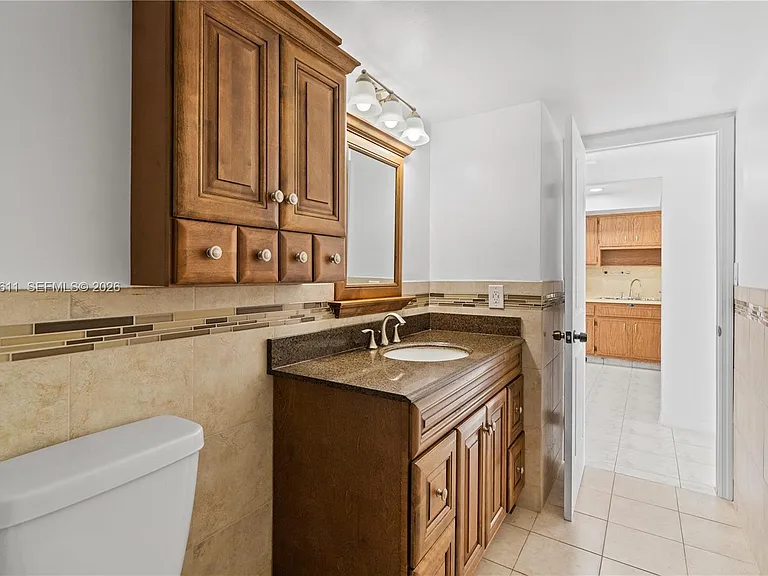 1351 NE Miami Gardens Dr #301E — Photo 7