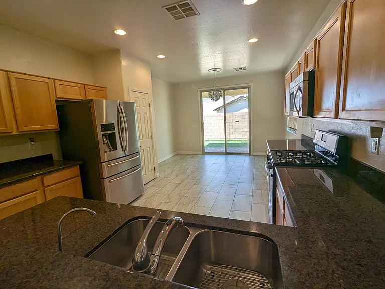372 Windmill Croft Dr — Photo 10