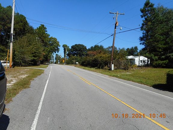 5th image of 414 Bradley Dr