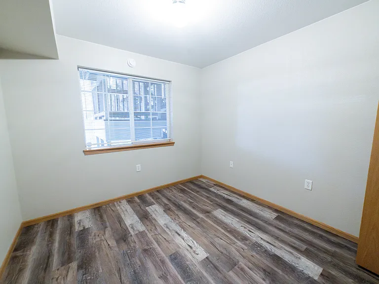 1221 University Ave #F101 & F102 — Photo 7