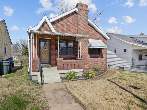 6811 Parkwood Pl, Saint Louis, MO 63116