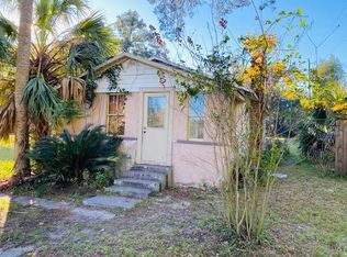 817 SW 4th Ave, Chiefland, FL 32626