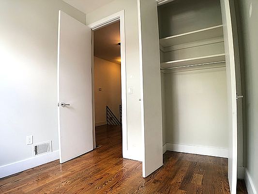 4th image of 363 Palmetto St APT 1R