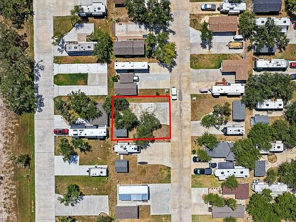 2nd image of 1406 W Corpus Christi St Unit 47