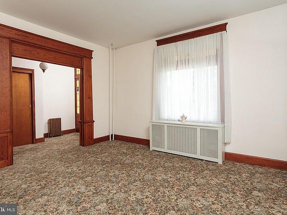 Living room/family room