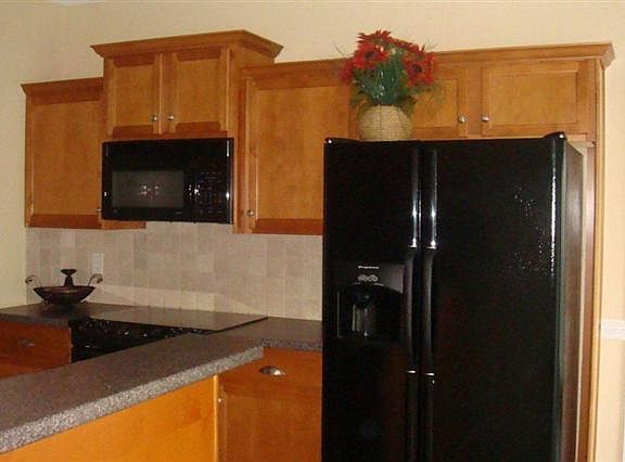 3rd image of 317 Rose Hill Dr