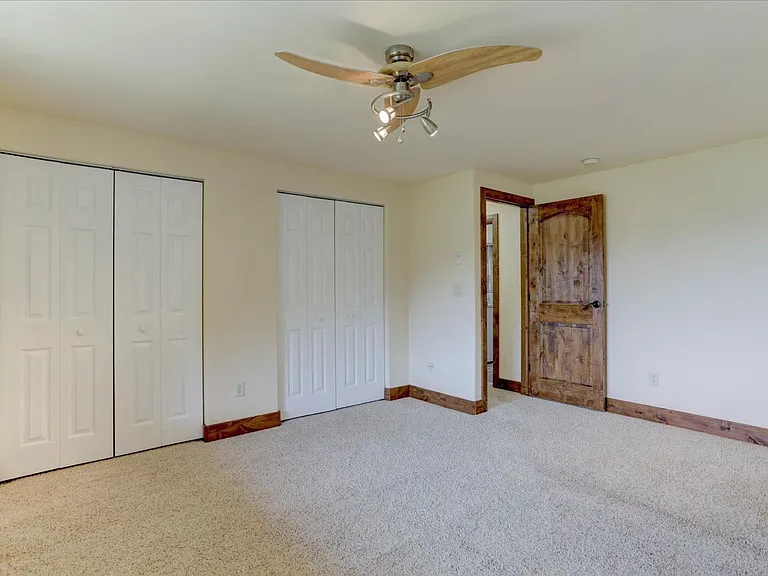 85 Santa Fe Mountain Rd — Photo 14