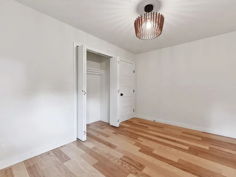 11900 Dove Haven Dr — Photo 6