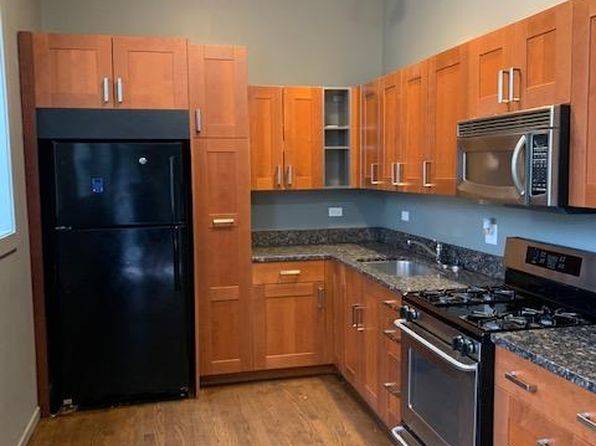 736 S California Ave #1