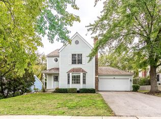 559 Cross Rd, Gurnee, IL 60031