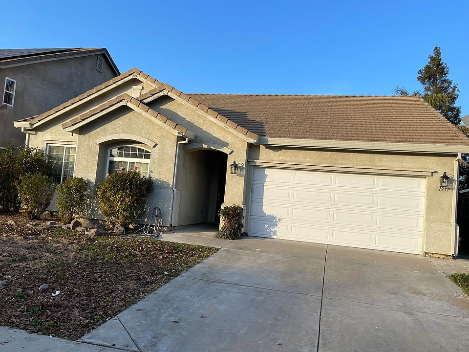 1st image of 1937 Sagebrush Way