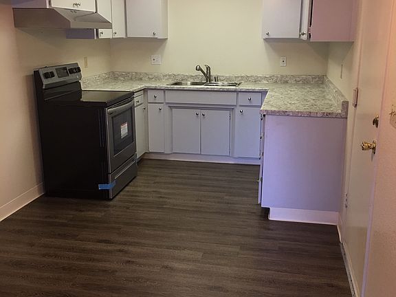 4th image of 6124 Merrywood Dr