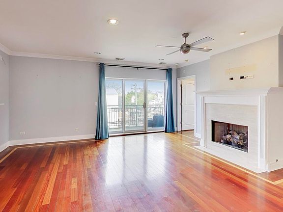 5th image of 2224 W Touhy Ave APT 3N