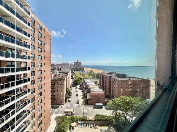 50 Br 1st Road image 1 of 26