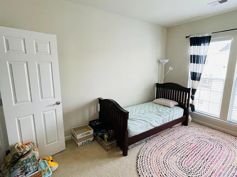 42699 Wardlaw Ter — Photo 24
