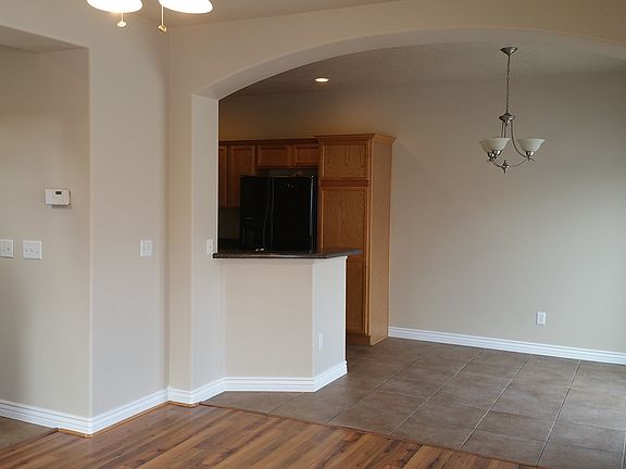 3rd image of 14089 S Julien Cv