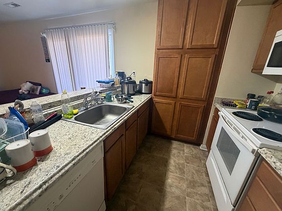 4th image of 866 Claytor Sq