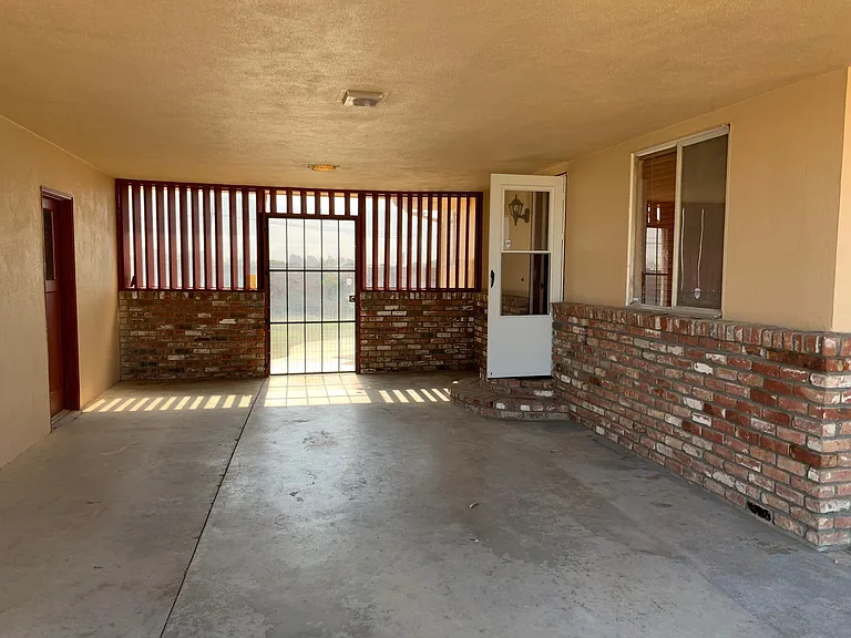 355 Nestles Rd — Photo 15