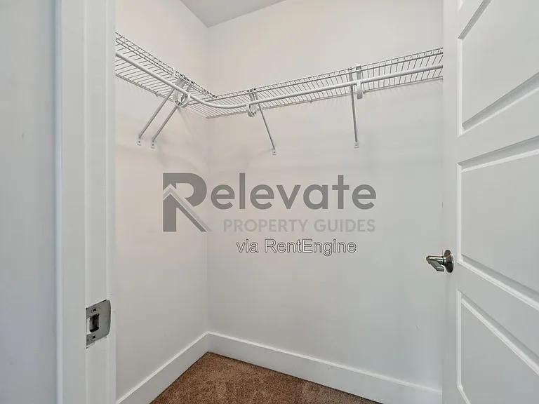 4227 Saunders Tavern Trl #B — Photo 29