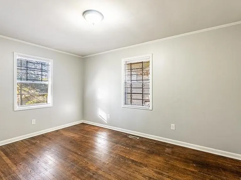 3615 W Capitol Ave — Photo 11