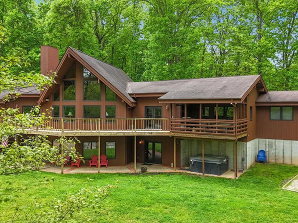 9150 Harner Rd, Athens, OH 45701