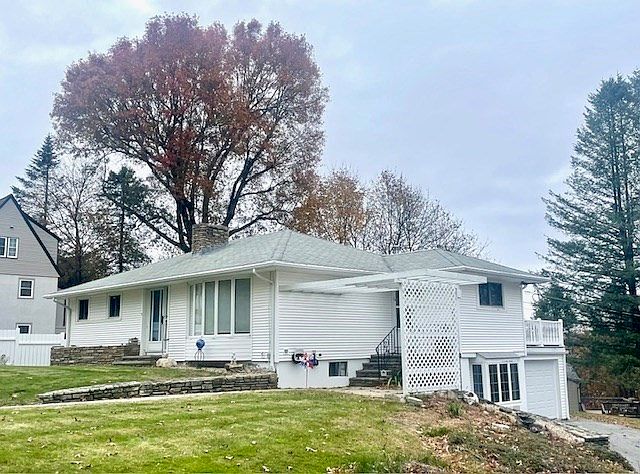 1st image of 9 Green Hill Ave