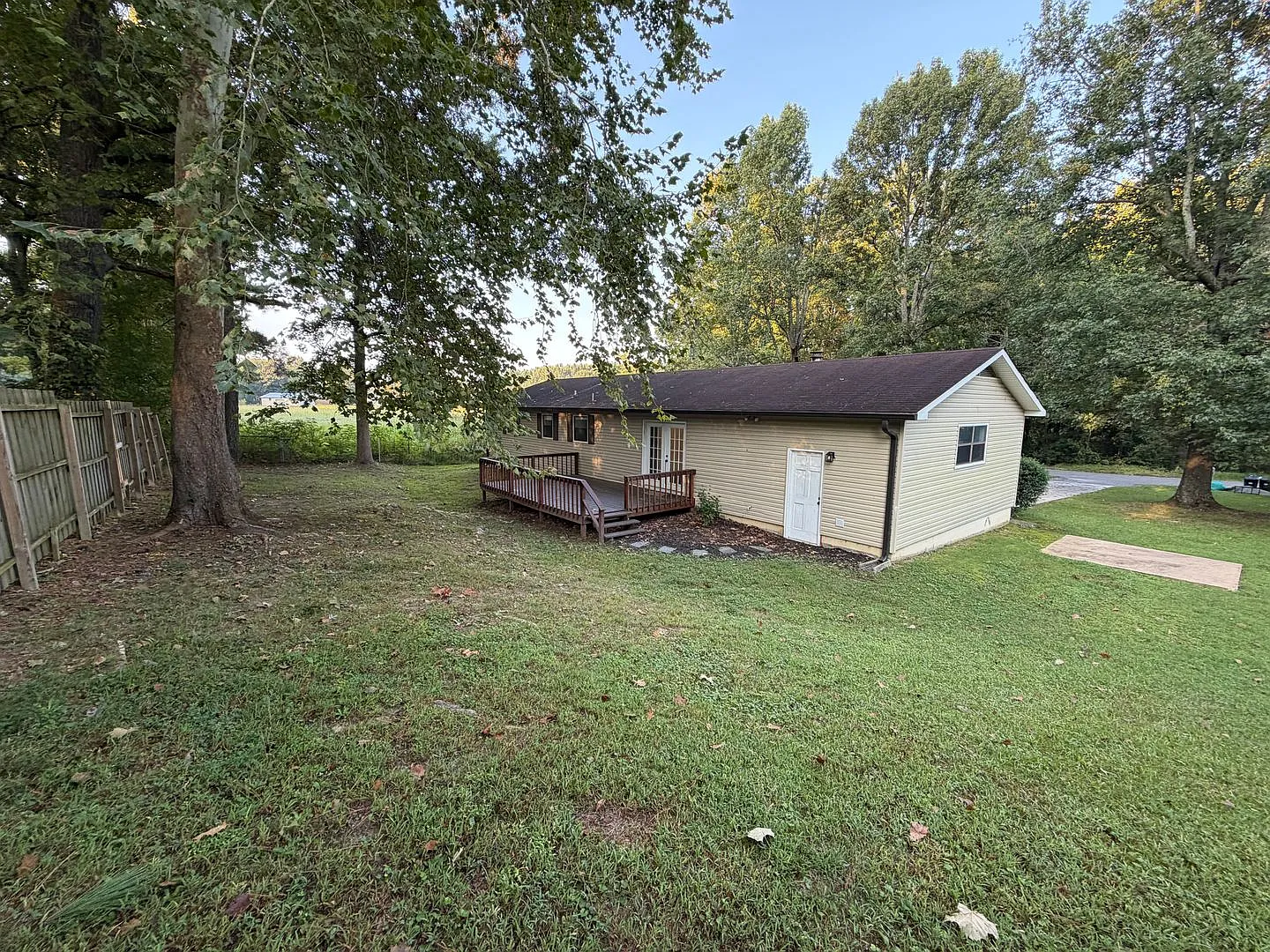 Home For Rent Guntersville — Photo 3