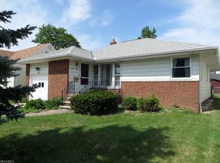 16546 Webster Rd, Middleburg Heights, OH 44130